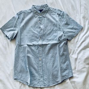 GAP - Men’s Short-Sleeve Button Down - Large